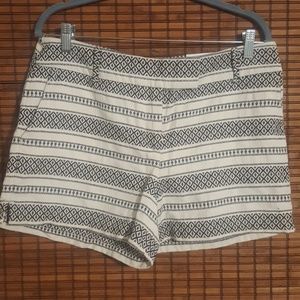 Loft Rivieira Black & white shorts